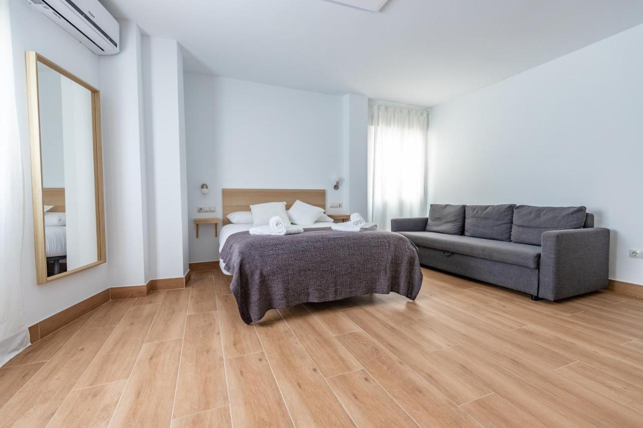 Fun Building By Homeabout Apartament