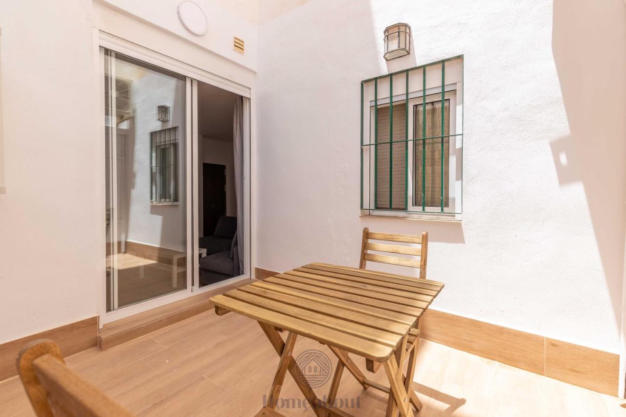 Fun Building By Homeabout Apartament Malaga