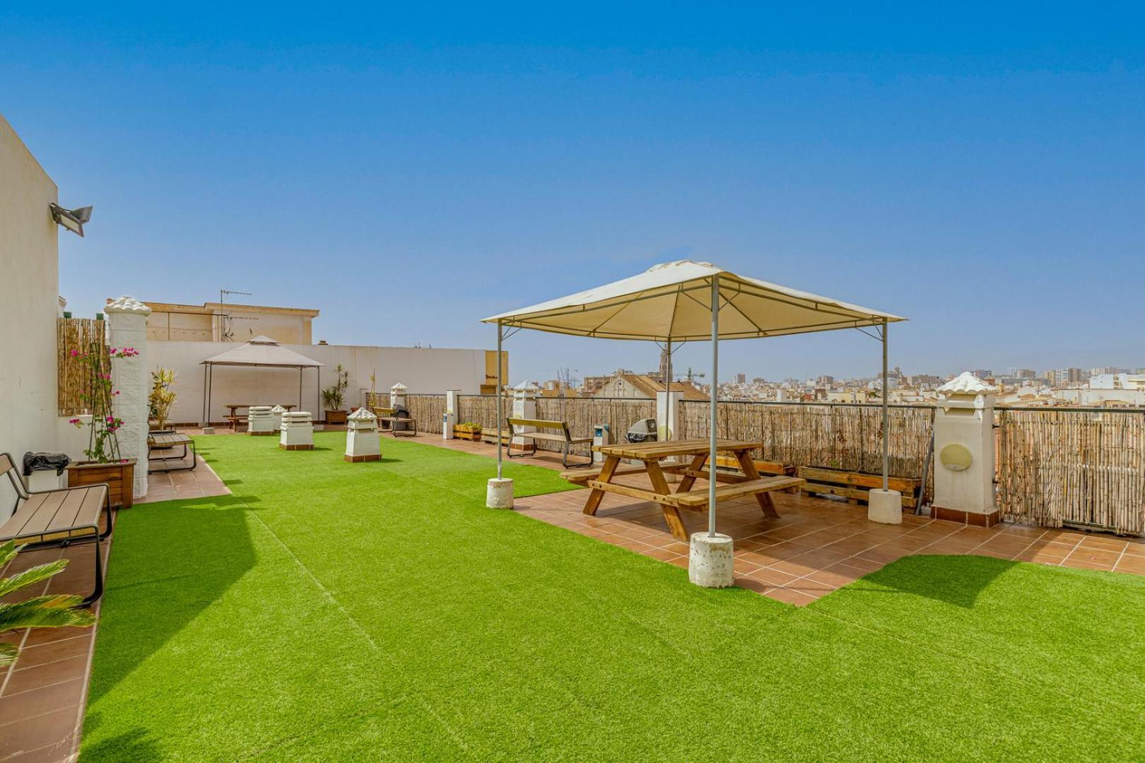 Fun Building By Homeabout Apartament